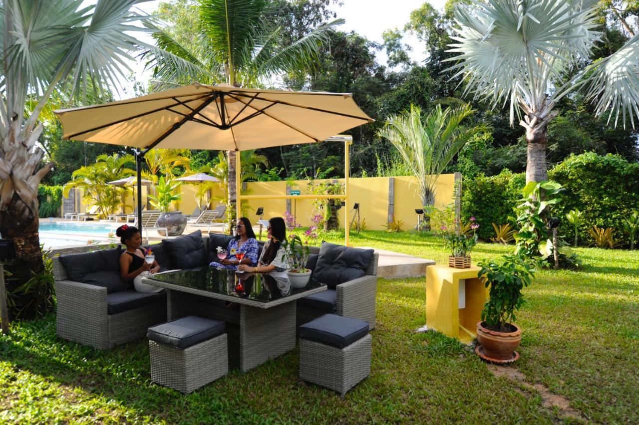 Barong Resort Ban Phe Exterior foto